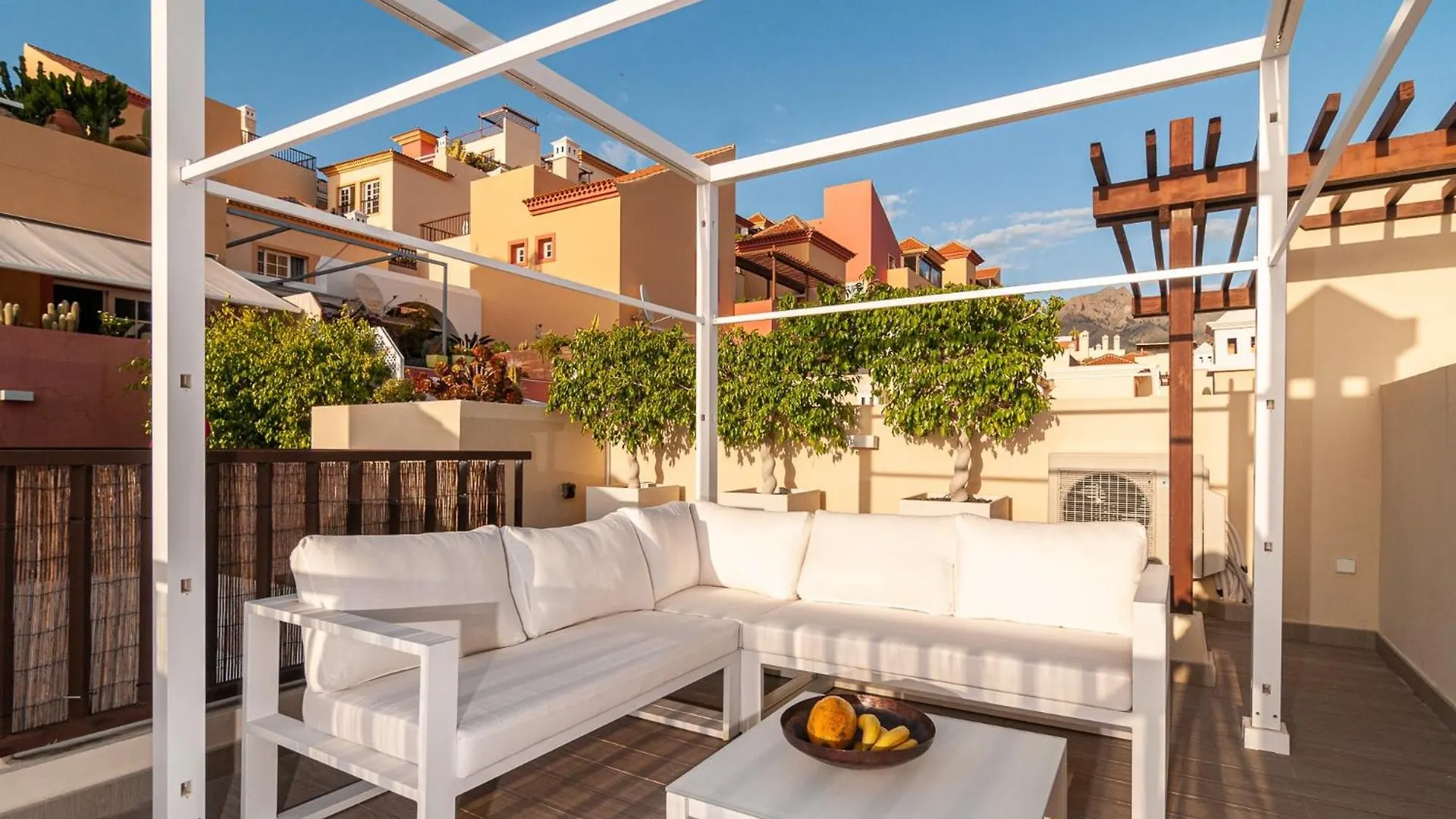 Luxurious Apartment In Terrazas Del Duque Costa Adeje  Spanien